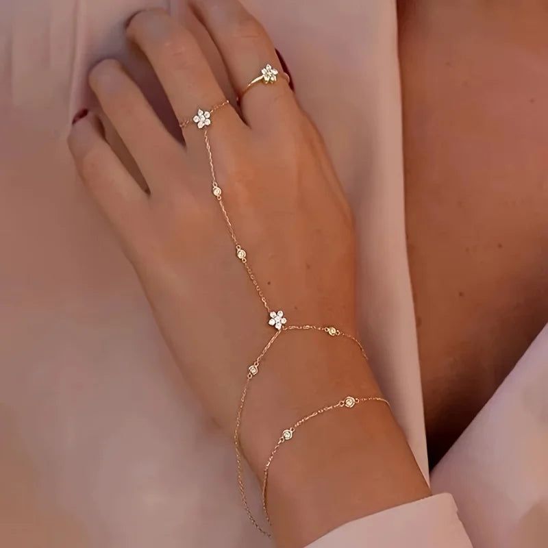 Exquisite Sparkling Zircon Flower Chain Double Layered Bracelet Ring Integrated, Women's Holiday Banquet Accessories Gift