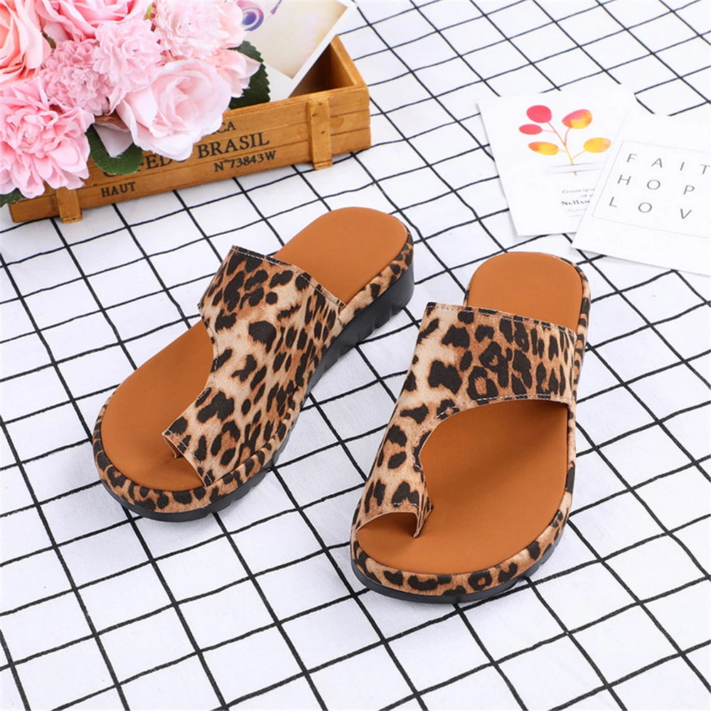 New Women Slippers Flat Sole Casual Soft Big Toe Foot  Sandal Women Shoes Comfy Platform Orthopedic Bunion Corrector