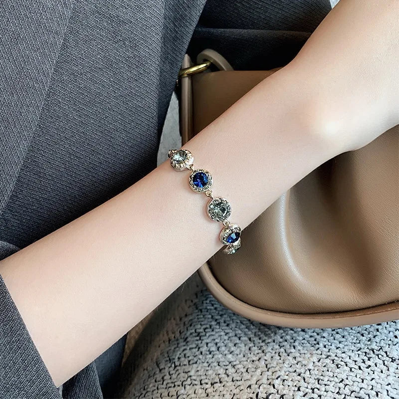 Luxury Shine Zircon Flower Bracelet for Women Girls Cute Romantic Crystal Bracelet Engagement Wedding Jewelry Gift