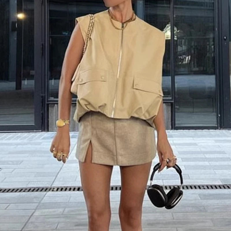 Women's Cropped Waistcoat Fashion Zipper Vest Women Sleeveless Loose Coats Female Chic Pleat Tops жилетка женская укороченная