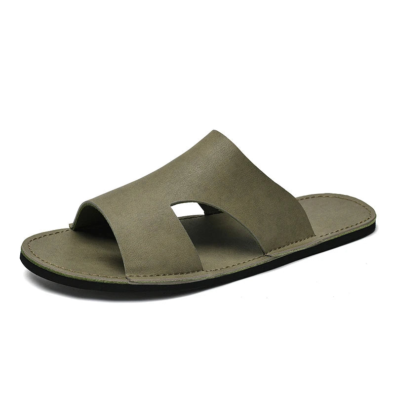 Men's Beach Slippers Man Footwear 2025 Summer New Men's Casual Shoes Soft Sole Fashion Pu Leather Anti slip Trendy Men Sneakers