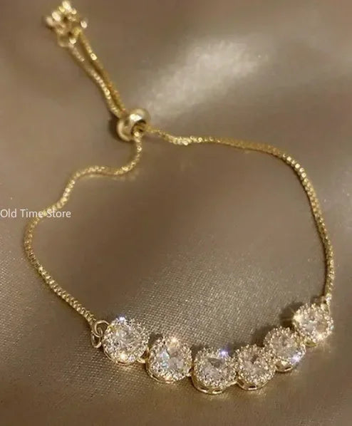 Luxury Shine Zircon Flower Bracelet for Women Girls Cute Romantic Crystal Bracelet Engagement Wedding Jewelry Gift
