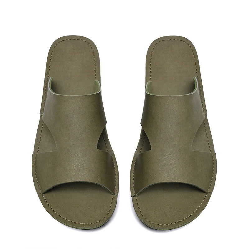 Men's Beach Slippers Man Footwear 2025 Summer New Men's Casual Shoes Soft Sole Fashion Pu Leather Anti slip Trendy Men Sneakers