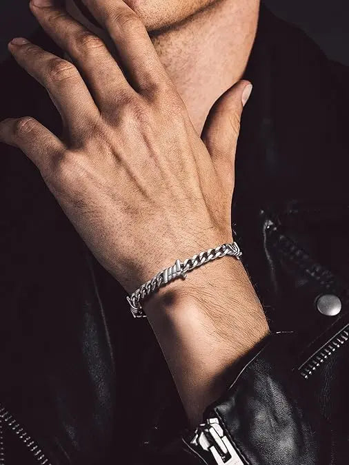 Barbed Wire Chain Bracelets for Men Women Stainless Steel Thorn Cuban Link Chains Bracelet Adjustable Punk Emo Style Jewelry