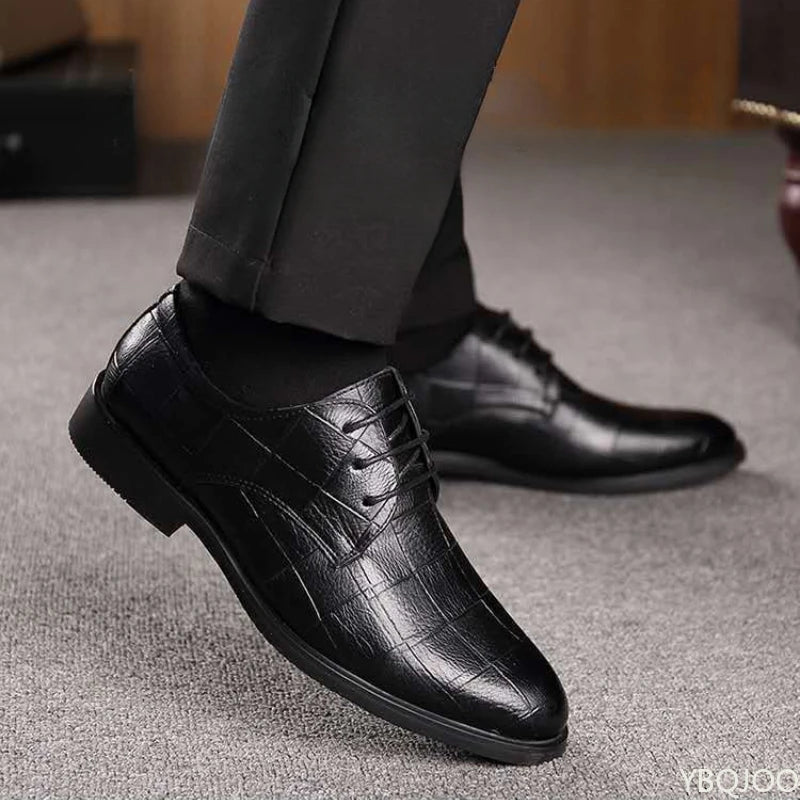 2026Mens Business Leather Shoes Soft Soled Comfortable Formal Shoe Casual Versatile Work Footwear Fashion Light Male Shoes Homme